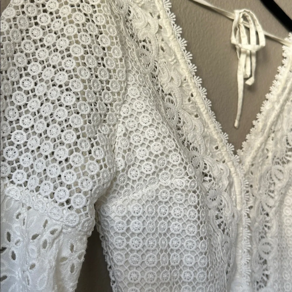 A&F crochet lace tie cropped top size XXS - Picture 5 of 6